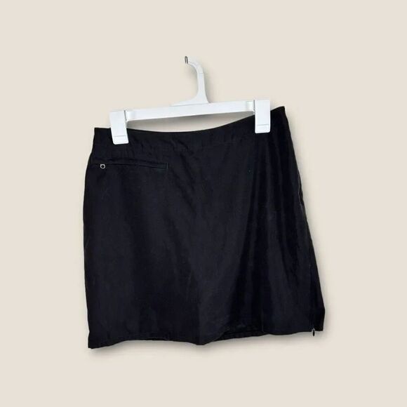 Patagonia Duway Skirt Women’s SZ 8 Black Built In Shorts Hiking Side Zipper - Picture 1 of 7
